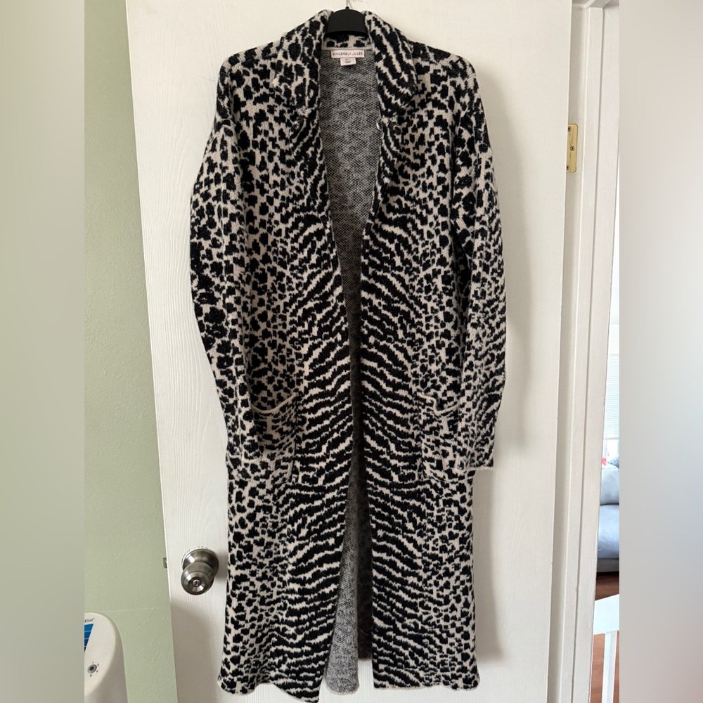 Animal print long knit jacket